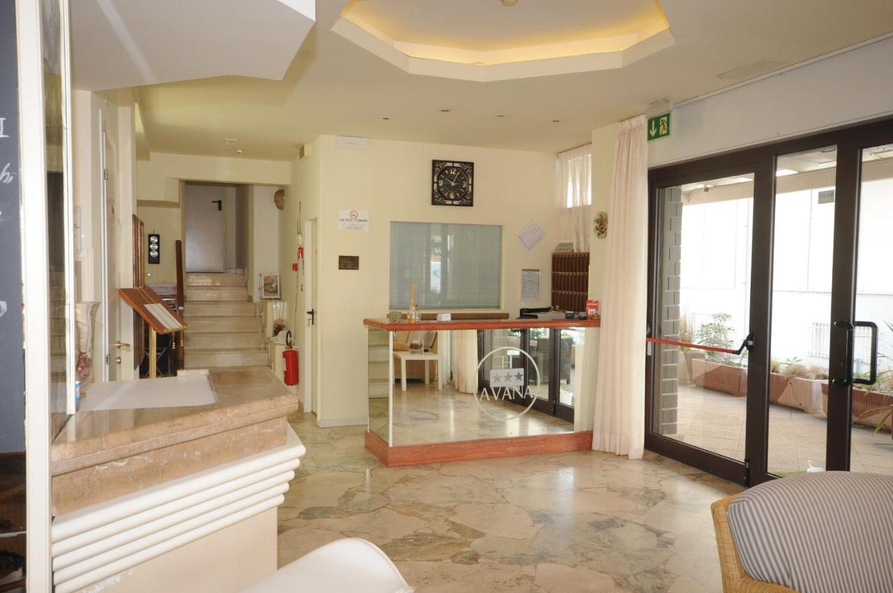 Hotel Avana Fronte Mare Riccione Zewnętrze zdjęcie